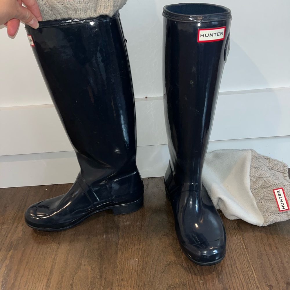 Hunter boots worn twice!! Perfect condition